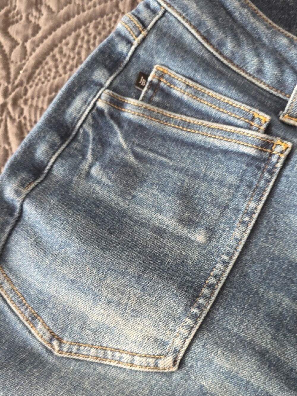 EUC Judy Blue 16W Medium Wash Boyfriend Jeans with Front Patch Pockets - Picture 4 of 10